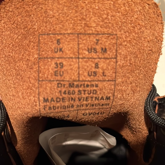 Slightly used Doc Martens w studs - Picture 9 of 9